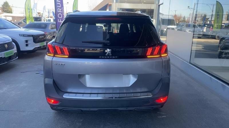 Peugeot 5008 1.5 Gt Bluehdi Diesel 4x2 130 Eat8 5p año 2021
