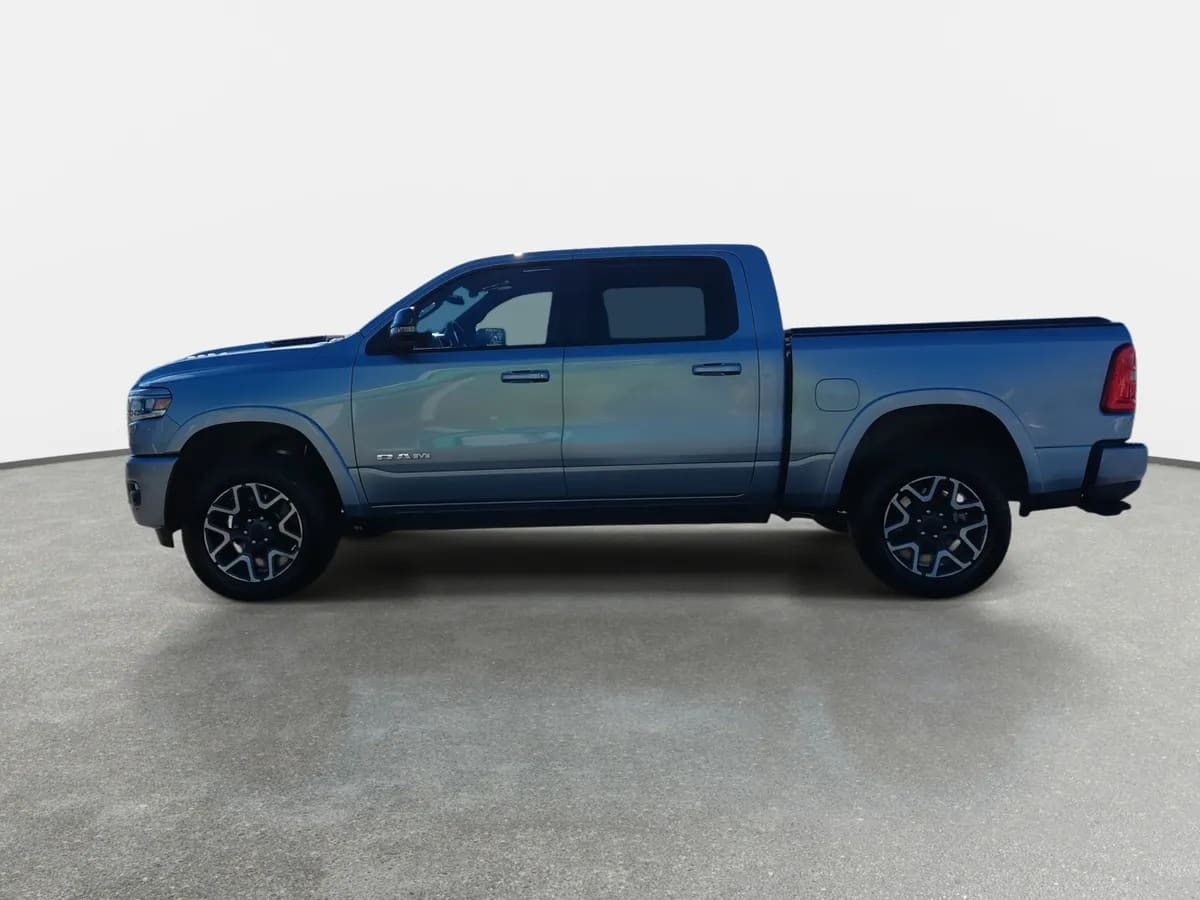 Ram 1500 3.0t Laramie 4x4 Crew Cab At 4p año 2025