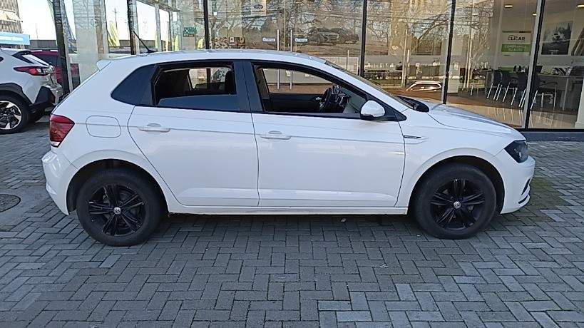 Volkswagen Polo 1.6 Comfortline 4x2 Mt5 5p año 2021