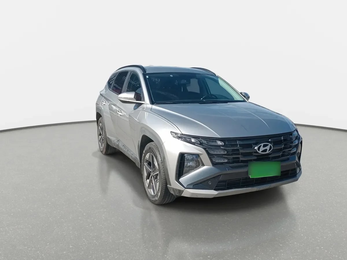 Hyundai Tucson 2.0 Nx4 Plus Fl Diesel 4wd At 5p año 2025