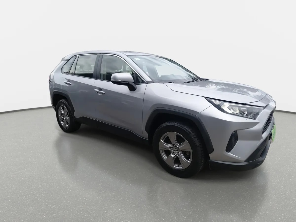Toyota Rav 4 2.0 Le 4x2 Cvt At 5p año 2023