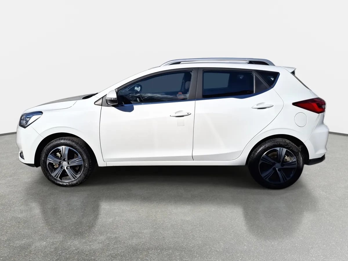 JAC Js2 1.5 Comfort Smart 4x2 Mt 5p año 2024