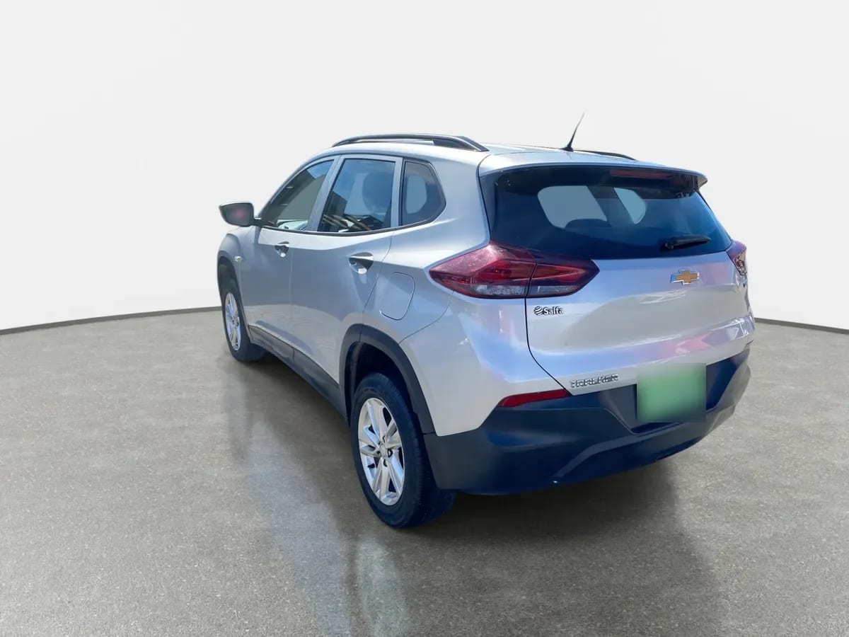 Chevrolet Tracker 1.2t Ls Fwd Mt 5p año 2023