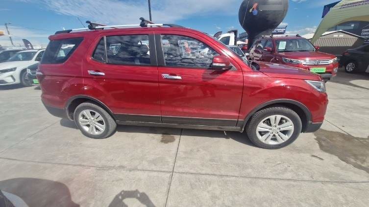 Changan Cx70 1.6 Luxury 4x2 Mt 5p año 2021