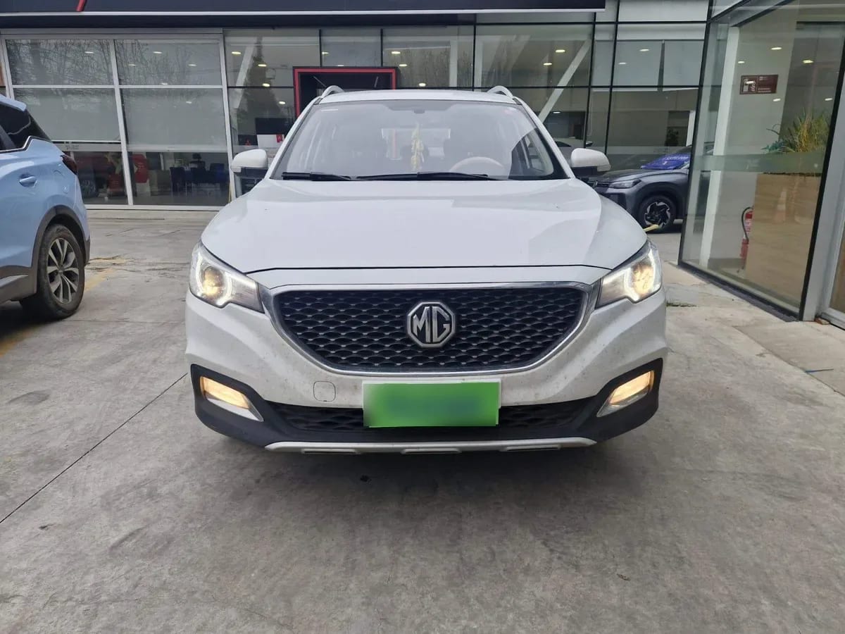 MG Mg Zs 1.5 Std 4x2 Mt 5p año 2022