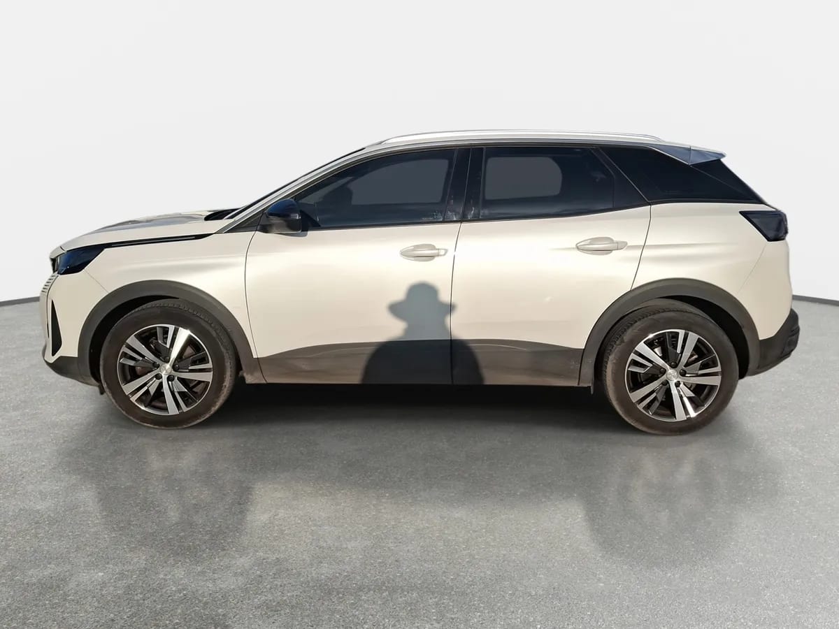 Peugeot 3008 1.2 Active Pack Puretech 4x2 130 Mt6 5p año 2022