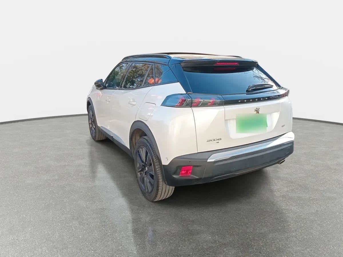 Peugeot 2008 1.5 Gt Line Bluehdi Diesel 130 4x2 Eat8 5p año 2023