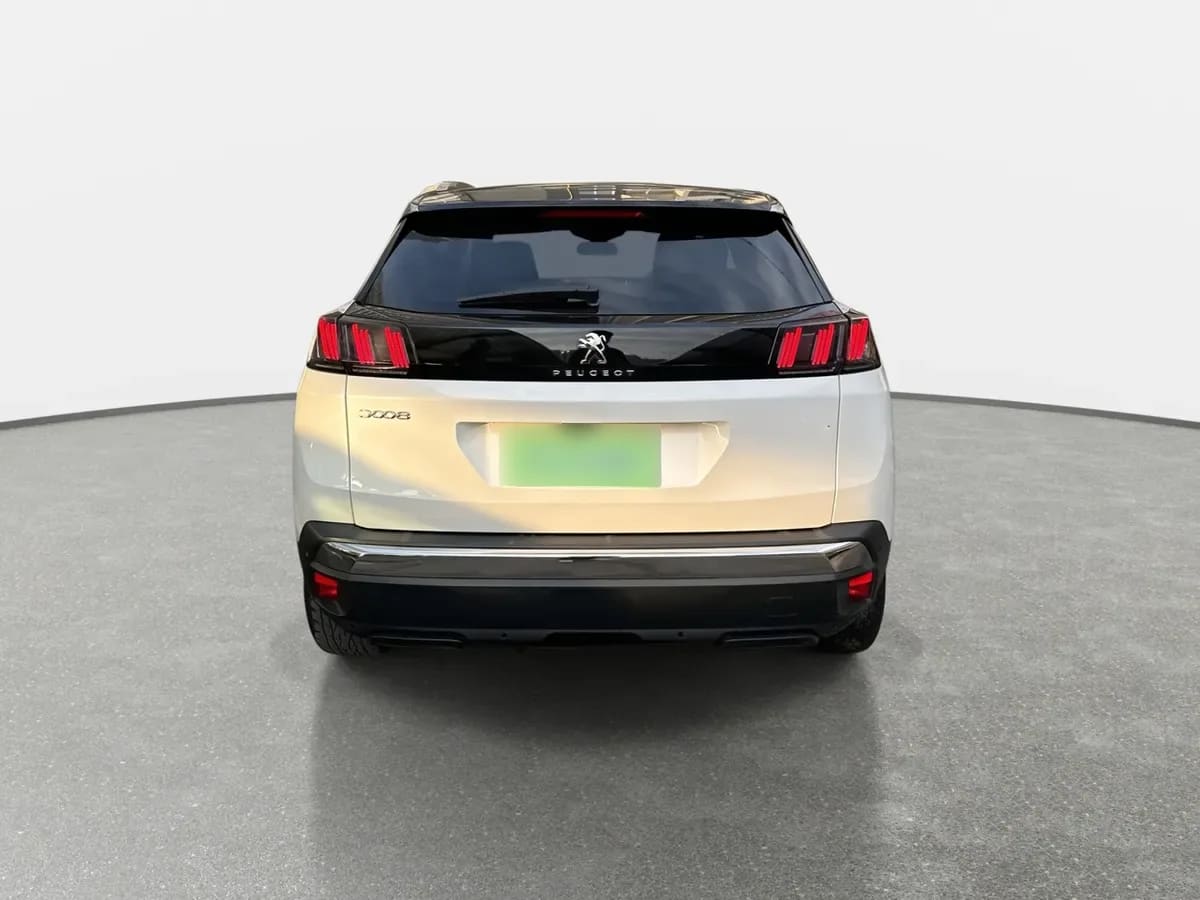 Peugeot 3008 1.5 Allure Pack Bluehdi 130 4x2 Eat8 5p año 2024