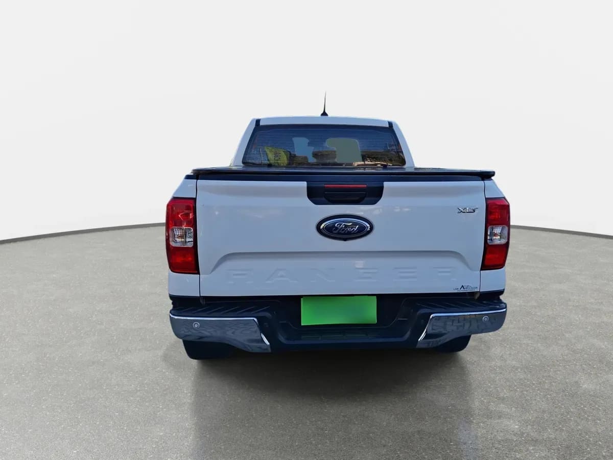 Ford Ranger 2.0 Xlt Diesel 4x2 Dob. Cab. At 4p año 2024