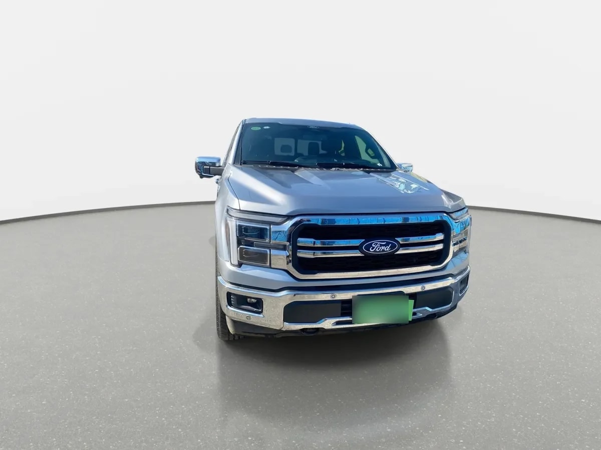 Ford F-150 5.0 Lariat Luxury Cc Dob. Cab. 4x4 At 4p año 2025