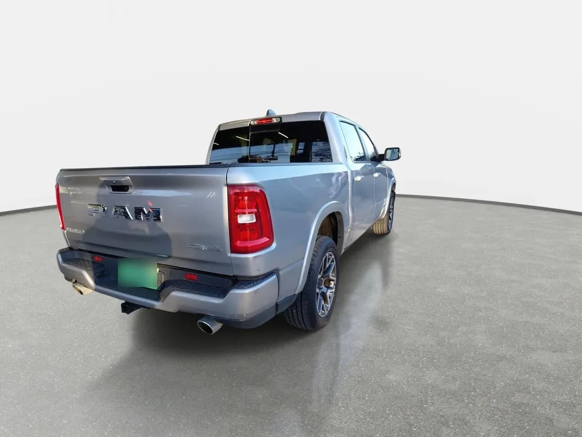 Ram 1500 3.0t Laramie 4x4 Crew Cab At 4p año 2025