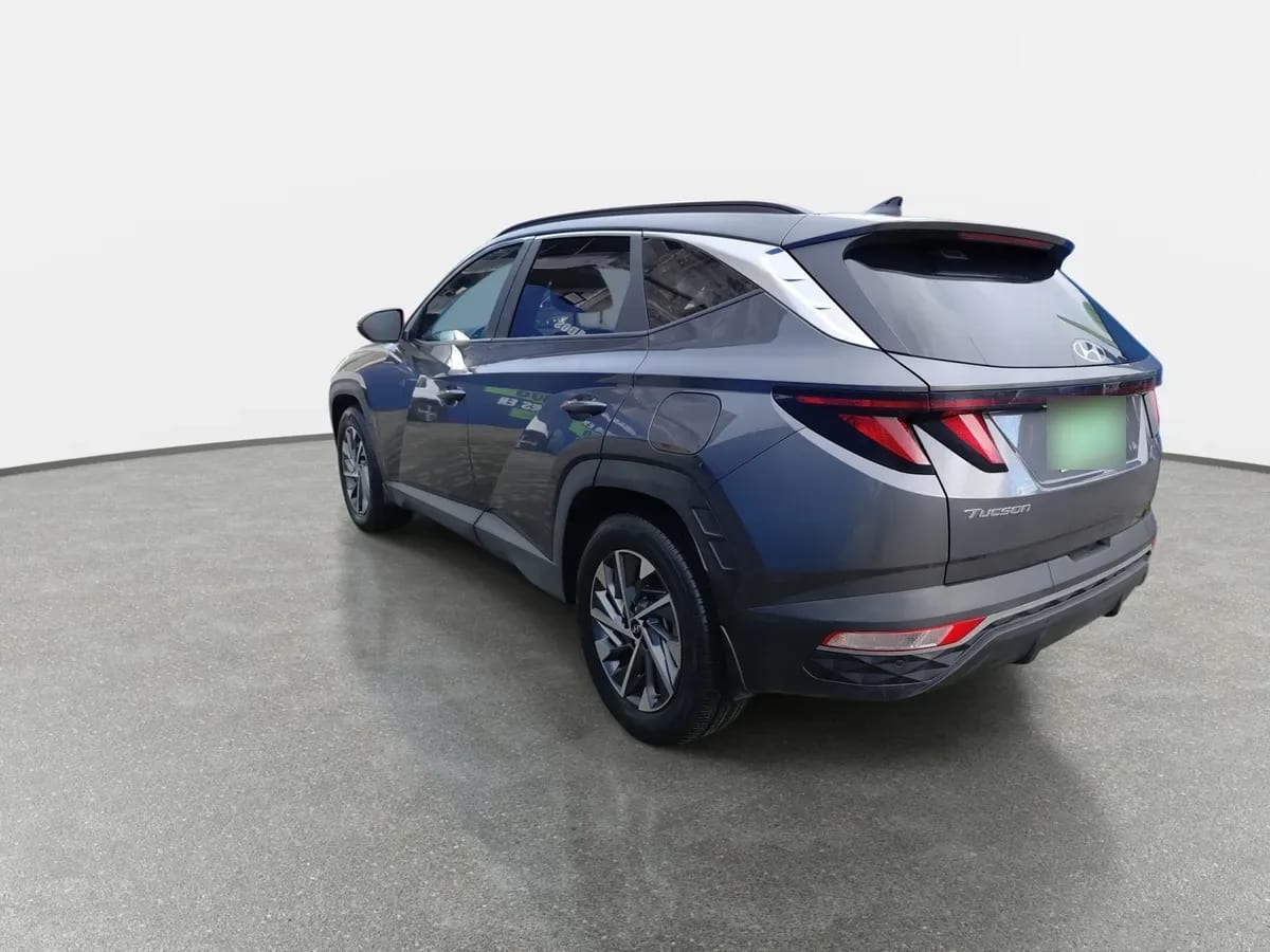 Hyundai Tucson 1.6 Nx4 Plus 2wd At 5p año 2024