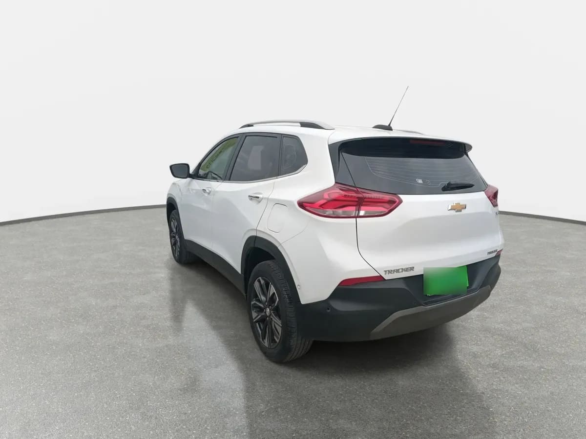 Chevrolet Tracker 1.2t Premier P3 4x2 At 5p año 2024
