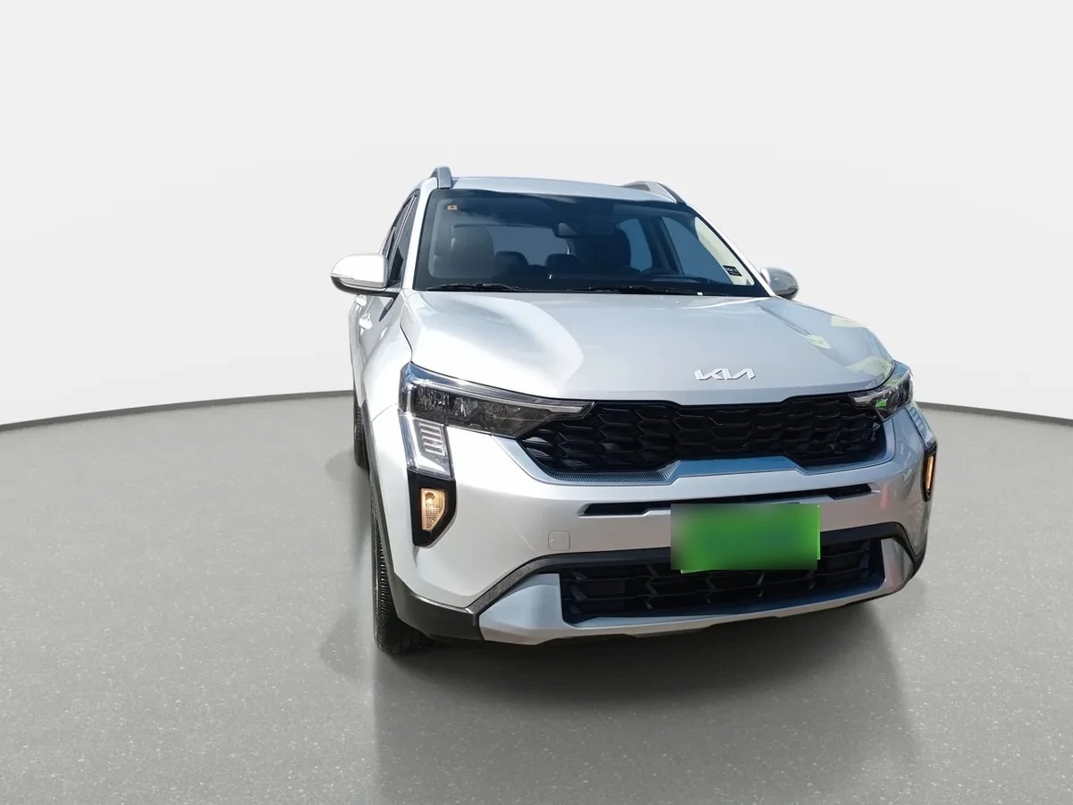 Kia Sonet 1.5 Ex 4x2 6mt 5p año 2025