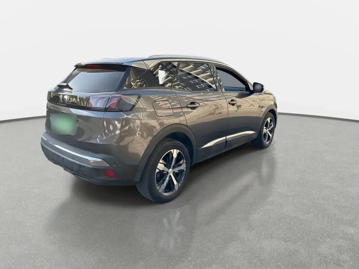 Peugeot 3008 1.5 Allure Pack Bluehdi 130 4x2 Eat8 5p año 2024