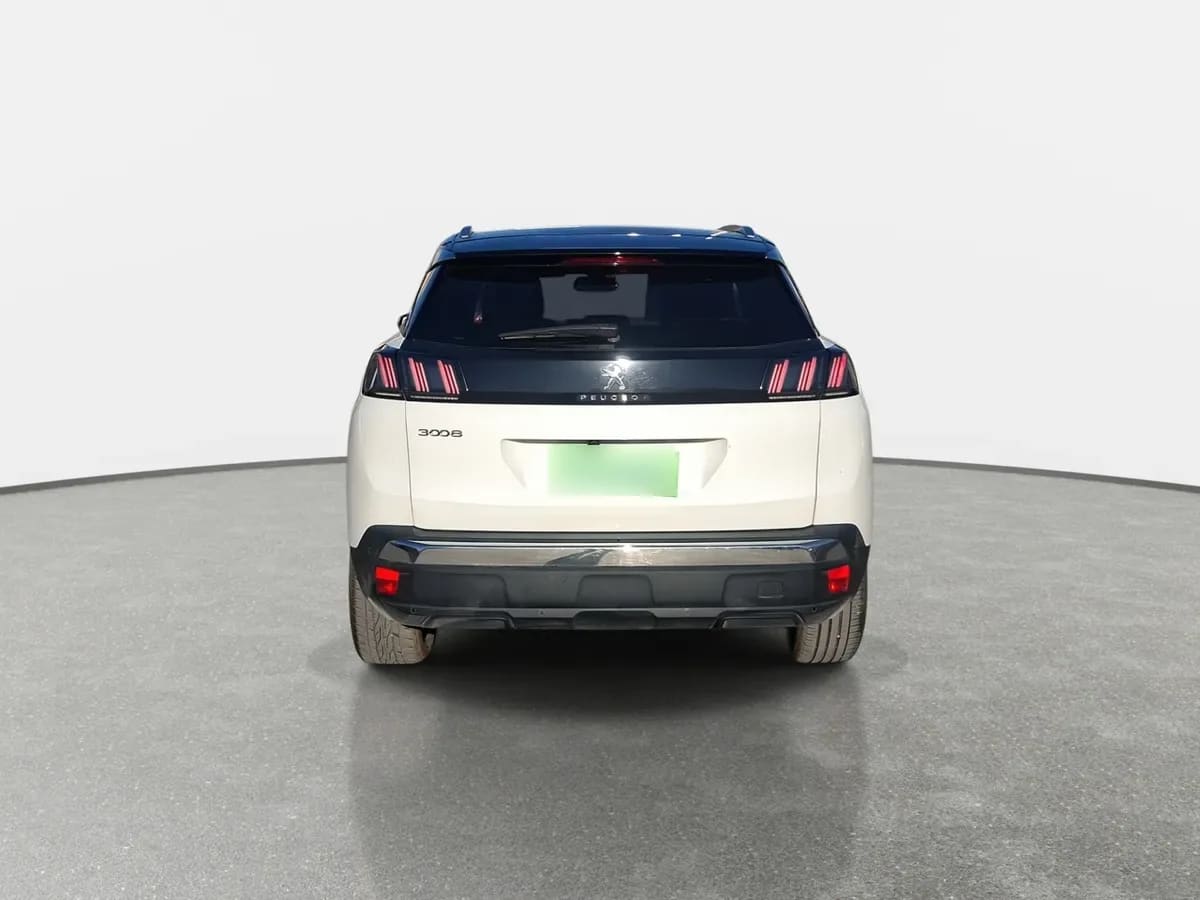 Peugeot 3008 1.5 Allure Pack Bluehdi 130 4x2 Eat8 5p año 2024