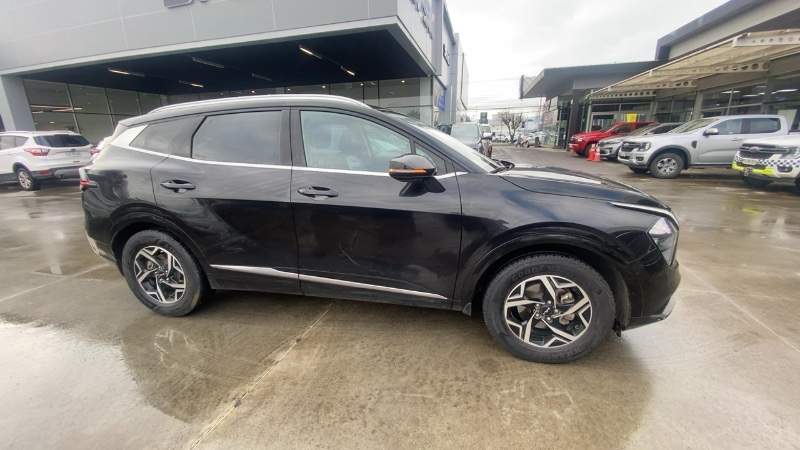 Kia Sportage 2.0 Ex Benc 2wd 6mt 5p año 2024