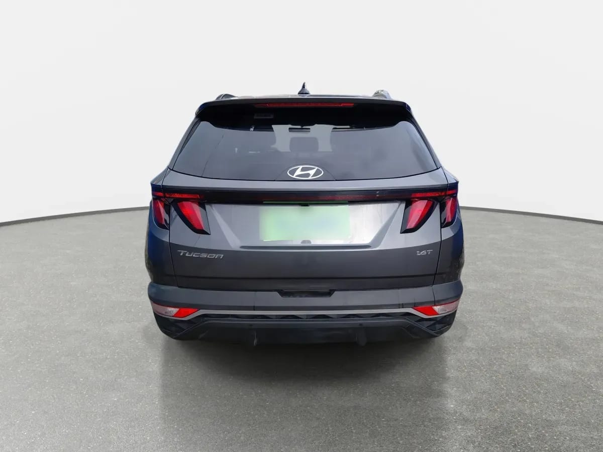 Hyundai Tucson 1.6 Nx4 Plus 2wd At 5p año 2024