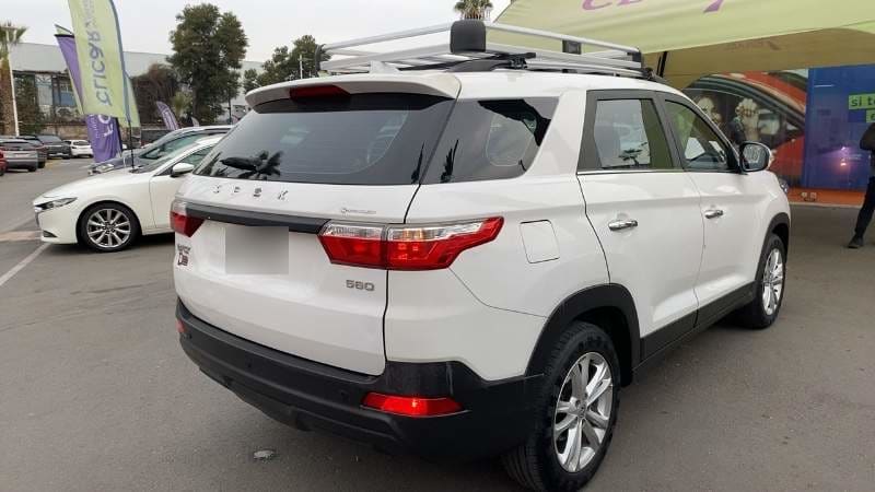 DFSK 560 1.8 Comfort 4x2 Mt 5p año 2023