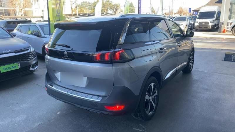Peugeot 5008 1.5 Gt Bluehdi Diesel 4x2 130 Eat8 5p año 2021