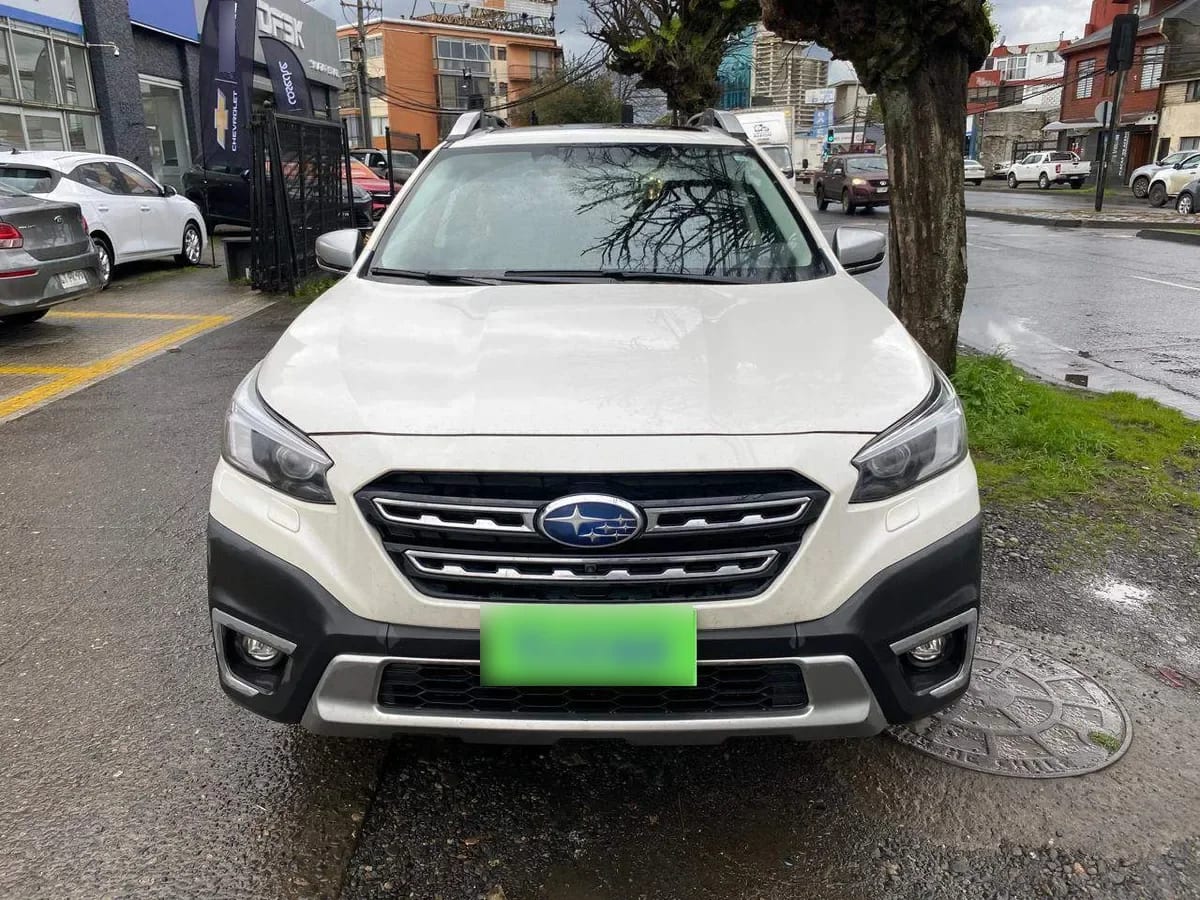 Subaru Outback 2.5i Touring Awd Cvt At 5p año 2022