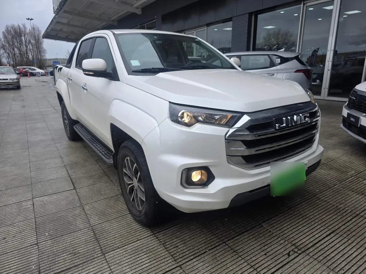JMC Vigus 2.0 Plus Diesel 4x2 Euro6c Mt 4p año 2024