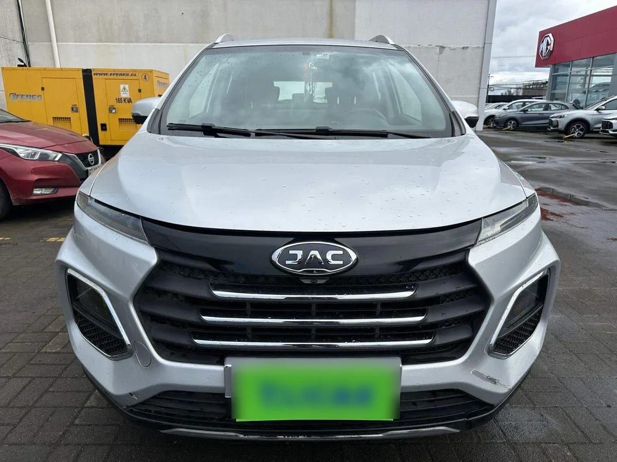 JAC Js3 1.6 Advance 4x2 Mt 5p año 2022