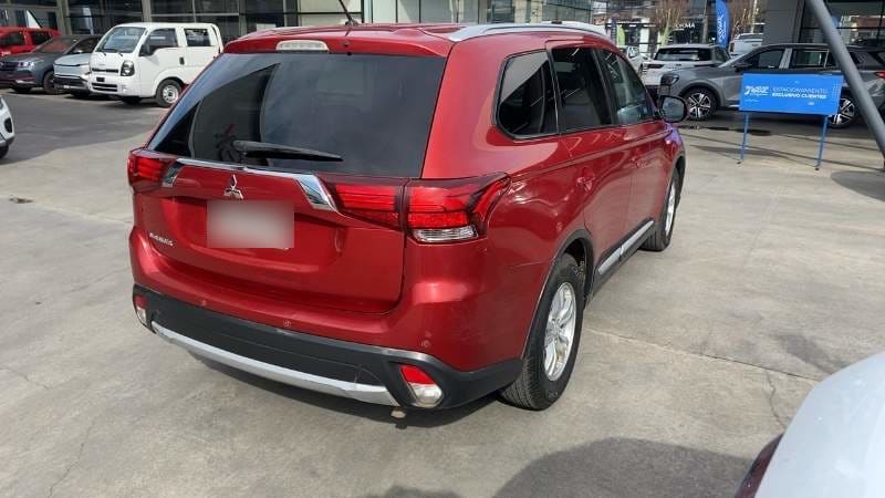 Mitsubishi Outlander 2.0 4x2 Mt 5p año 2016