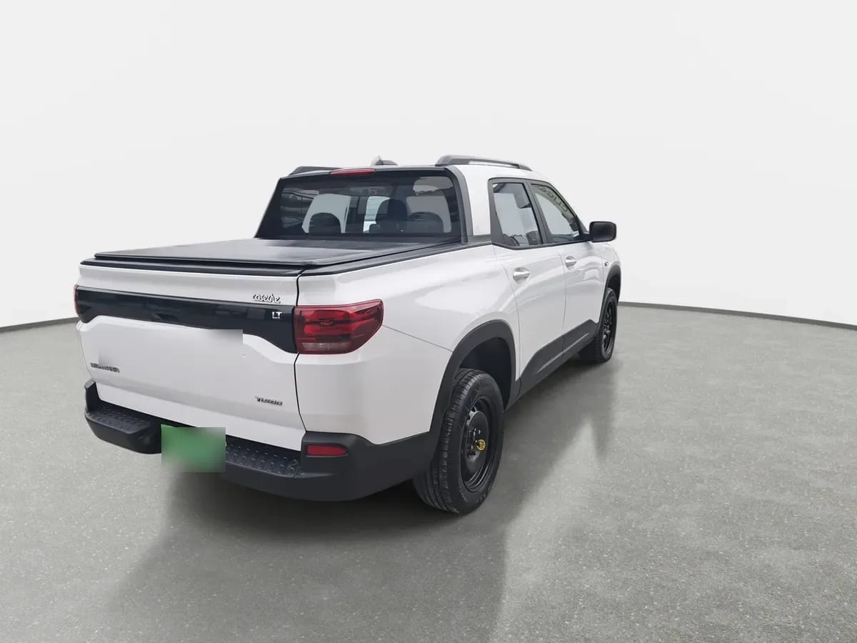 Chevrolet Montana 1.2t Lt R 4x2 Mt 4p año 2025