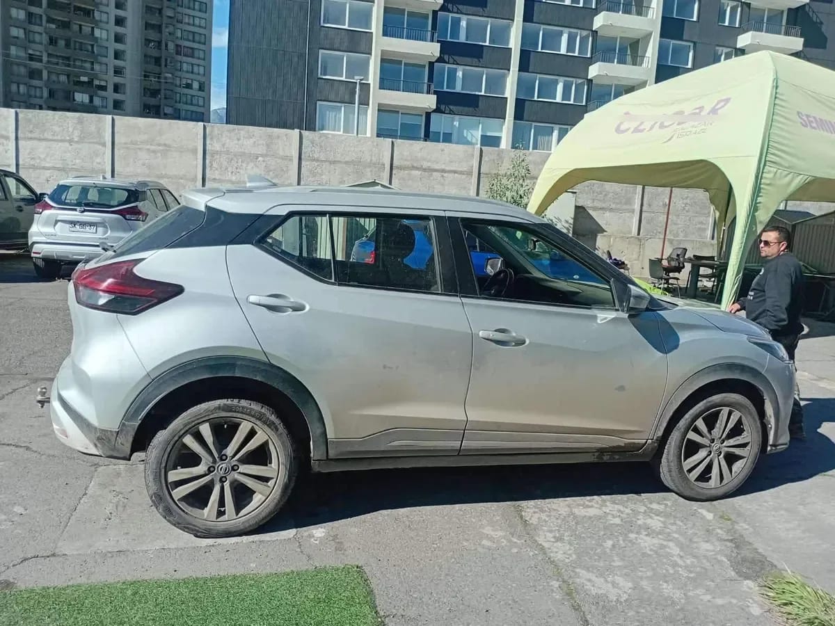 Nissan Kicks 1.6 Sense 4x2 Mt 5p año 2022
