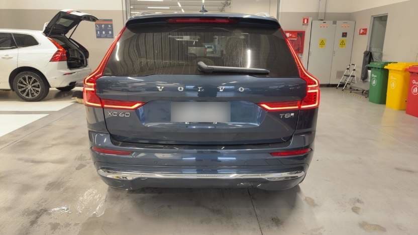 Volvo Xc60 2.0 T8 Recharge Plus Hybrid Awd At 5p año 2025