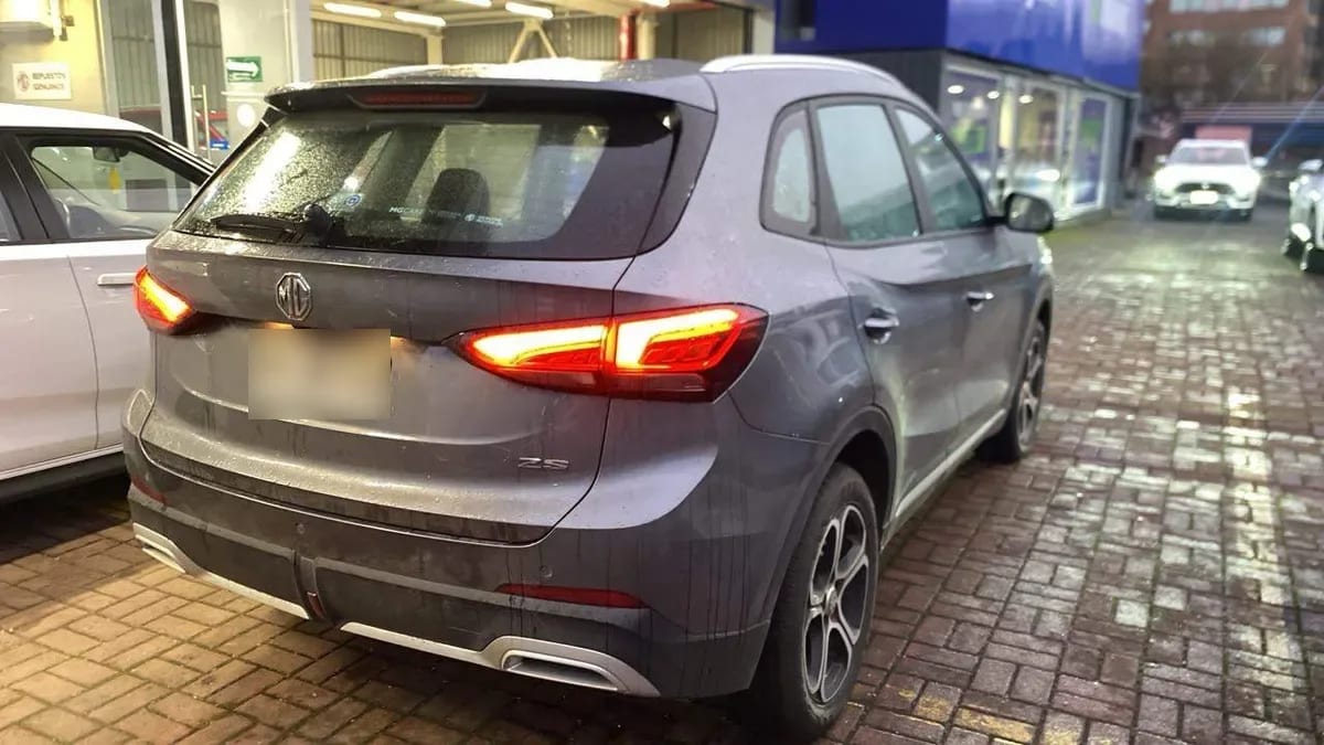 MG Mg Zs 1.5 Com 4x2 Cvt At 5p año 2026