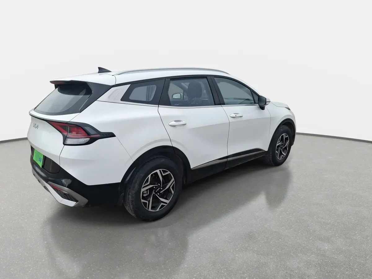 Kia Sportage 2.0 Ex Benc 2wd 6mt 5p año 2023