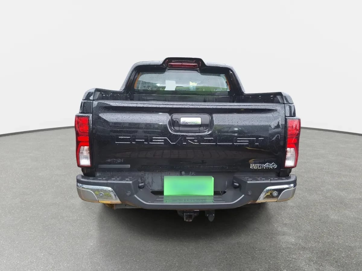 Chevrolet Colorado 2.8 High Country Diesel 4wd At 4p año 2025