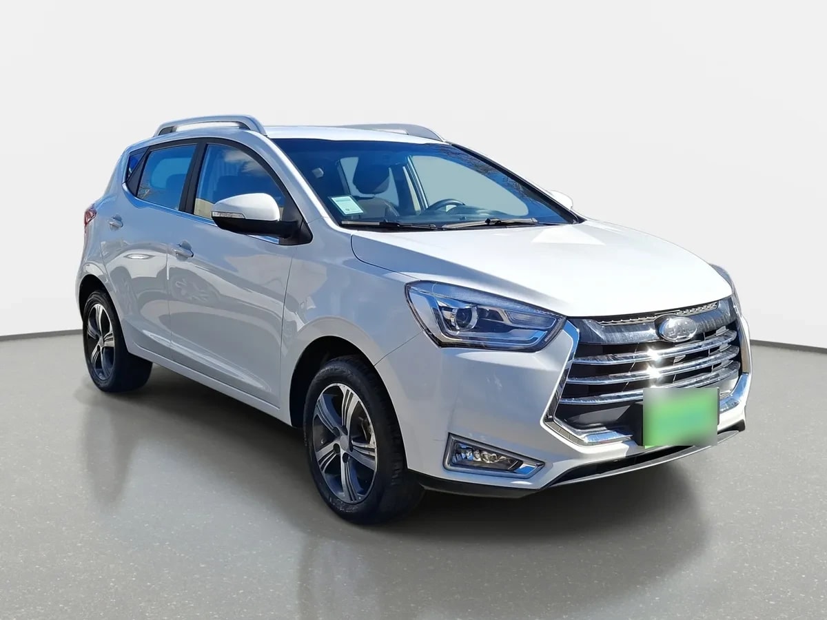 JAC Js2 1.5 Comfort Smart 4x2 Mt 5p año 2024