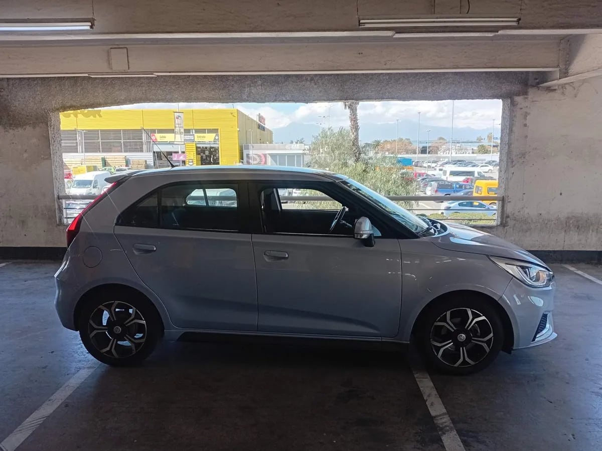 MG Mg 3 1.5 Comfort 4x2 Hb Mt 5p año 2023