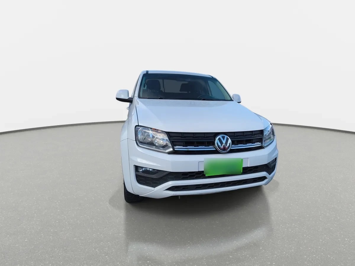 Volkswagen Amarok 2.0 Trendline Diesel 4motion 4x4 Dob. Cab. Mt 4p año 2023