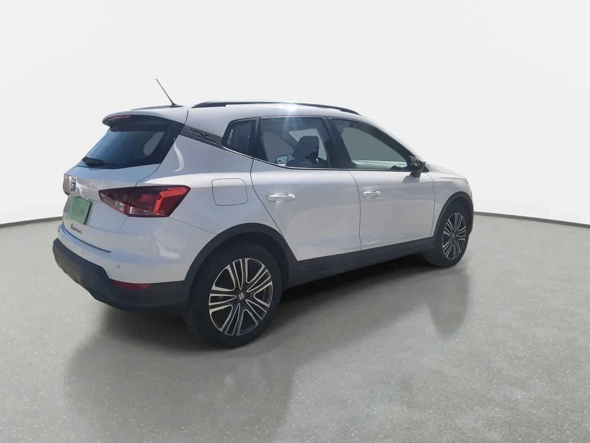 Seat Nuevo Arona 1.0 Tsi Style 4x2 At 5p año 2025