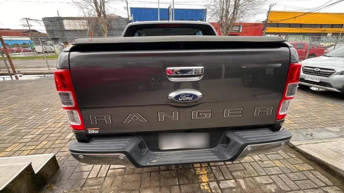Ford Ranger 3.2 Ltd 4x4 Diesel Dob. Cab. At 4p año 2023