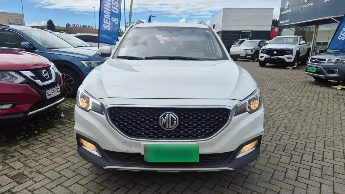 MG Mg Zs 1.5 Comfort 4x2 At 5p año 2021