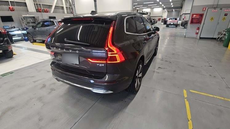 Volvo Xc60 2.0 T8 Recharge Plus Hybrid Awd At 5p año 2025