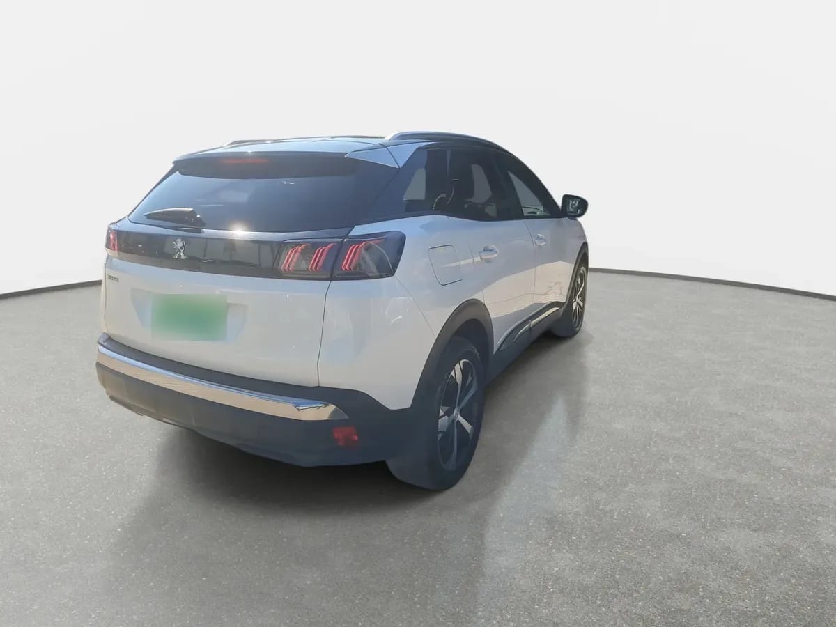 Peugeot 3008 1.5 Allure Pack Bluehdi 130 4x2 Eat8 5p año 2024