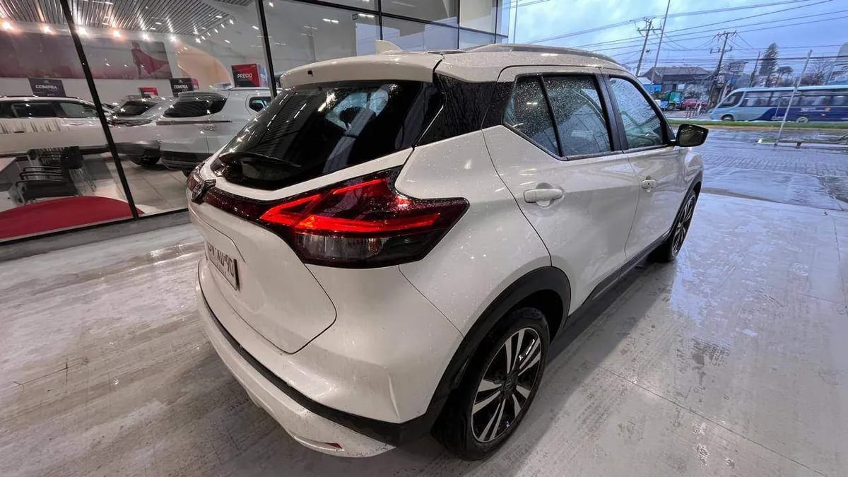 Nissan Kicks 1.6 Advance 4x2 Mt 5p año 2023
