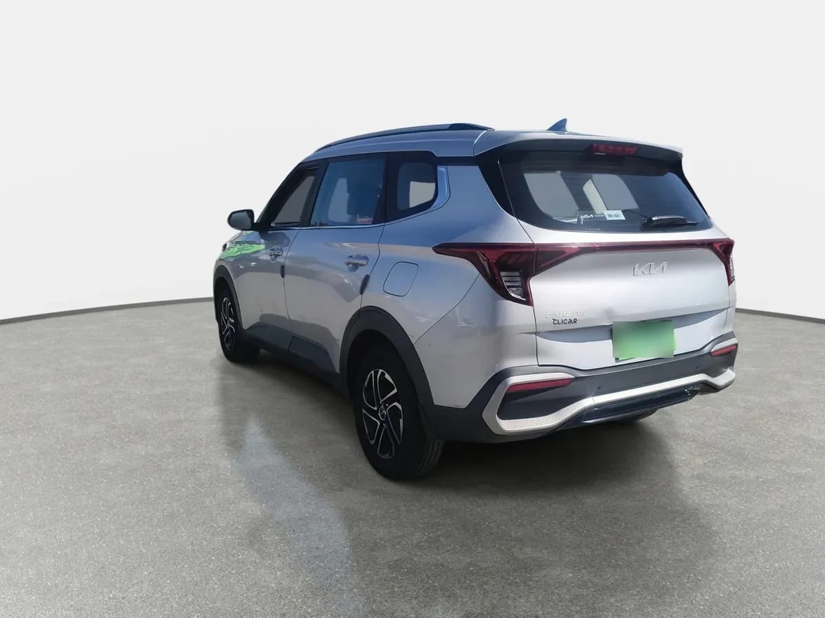 Kia Carens 1.4l Ex Turbo-Gdi Full 4x2 7dct At 5p año 2023