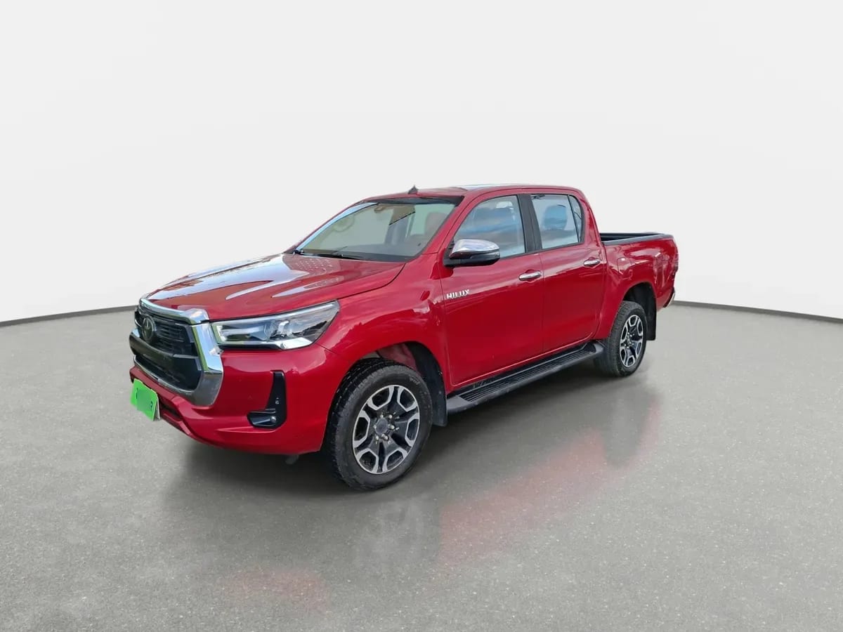 Toyota Hilux 2.8 Srv Diesel 4x4 Dob. Cab. At 4p año 2024