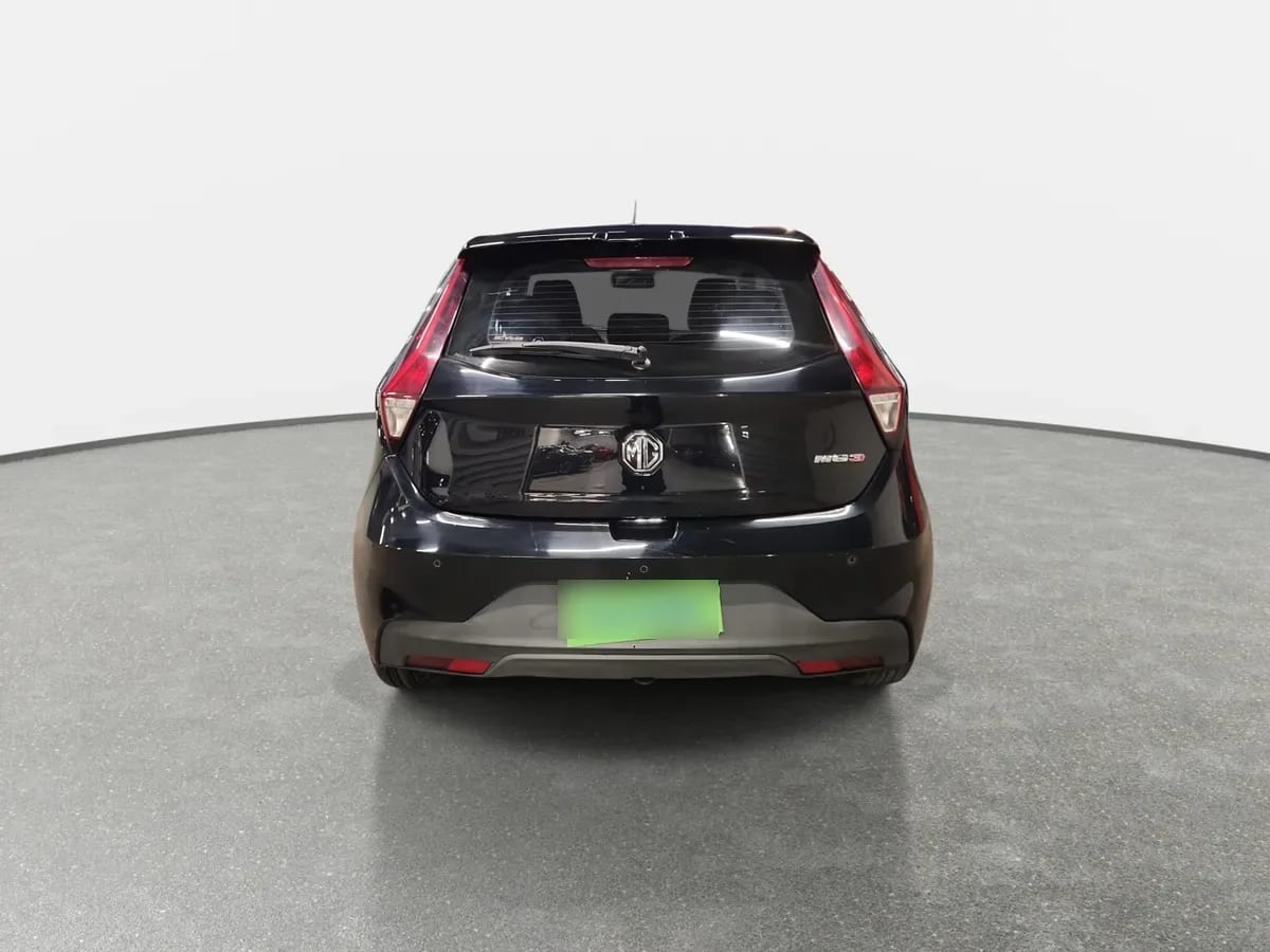 MG Mg 3 1.5 Comfort 4x2 Hb Mt 5p año 2024