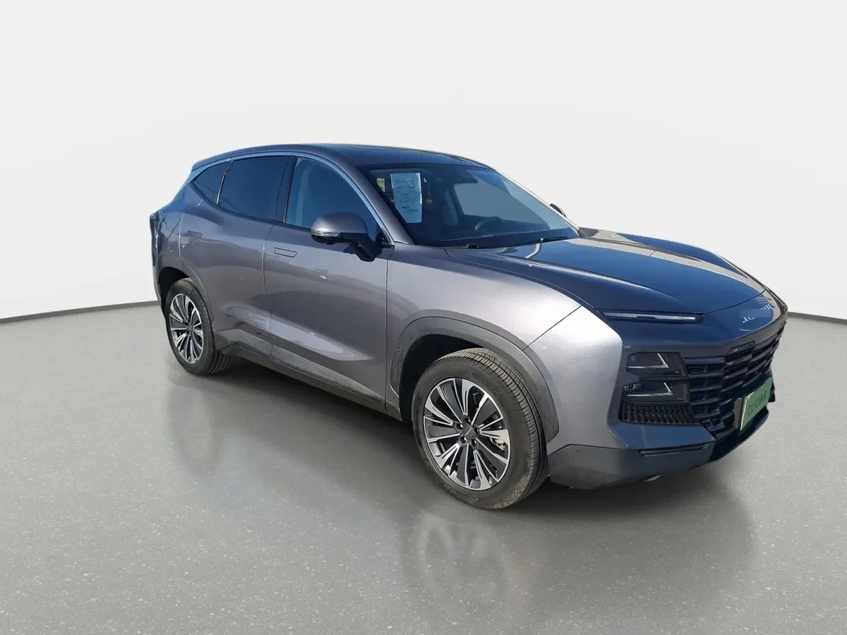 Jetour Dashing 1.5t Lux 4x2 Mt 5p año 2025
