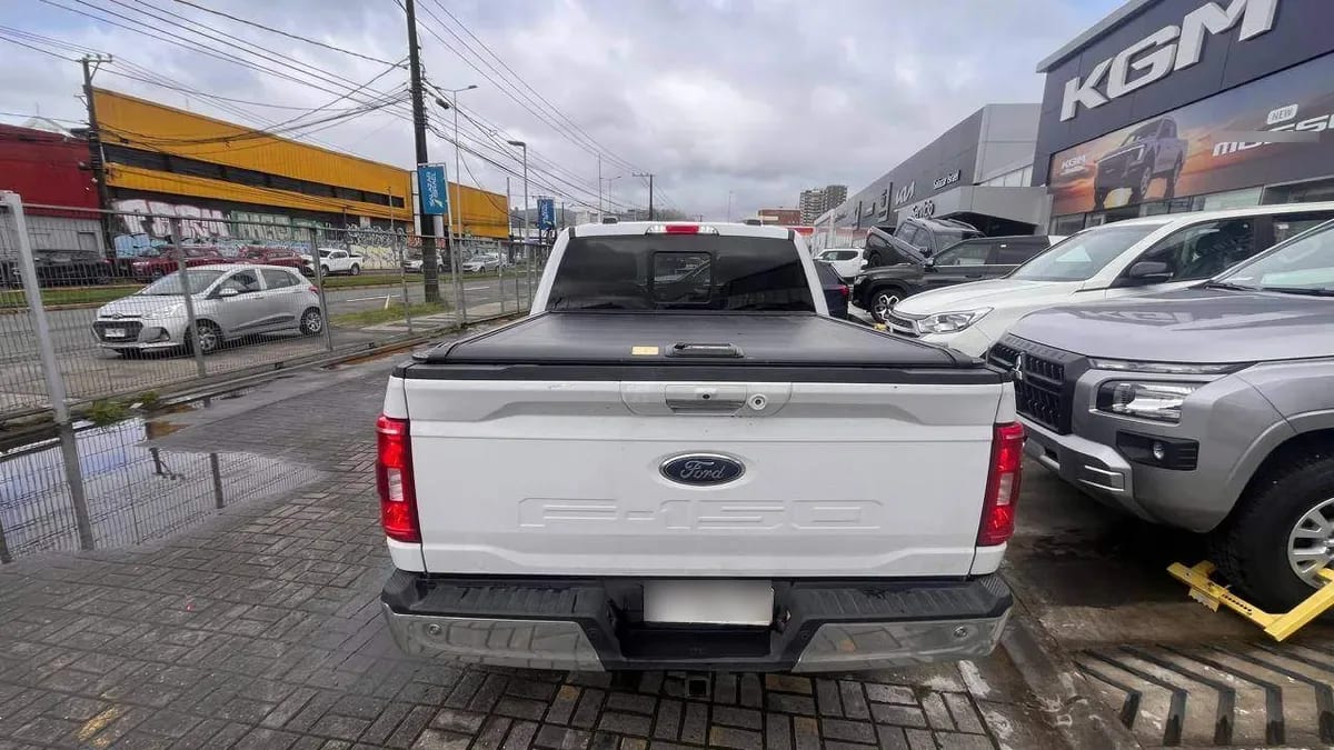 Ford F-150 5.0 Xlt Cc Dob. Cab. 4x4 At 4p año 2024