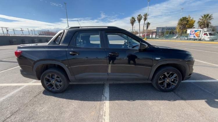 Chevrolet Montana 1.2t Premier 4x2 At 4p año 2023