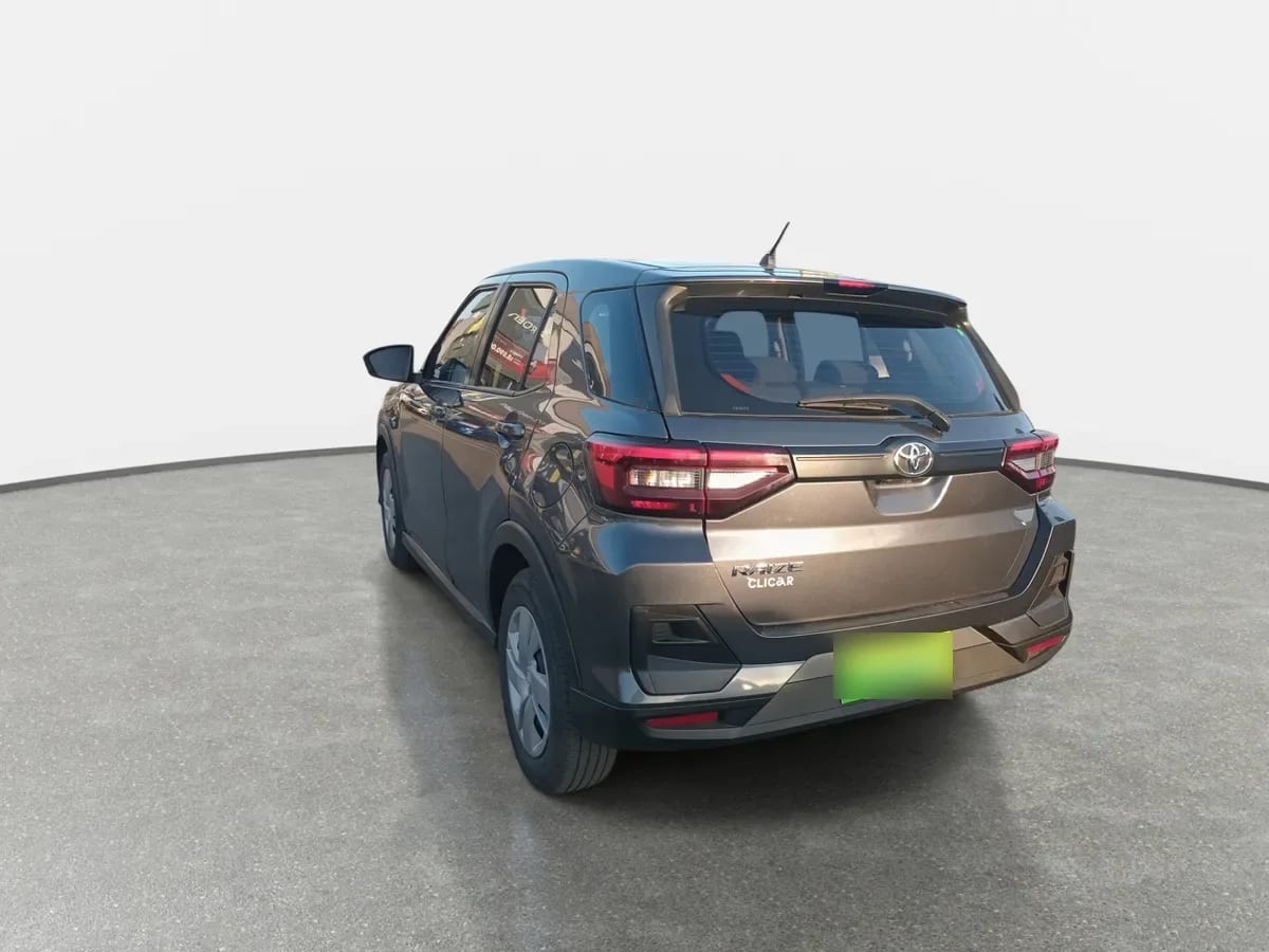 Toyota Raize 1.2 I 4x2 Mt 5p año 2023